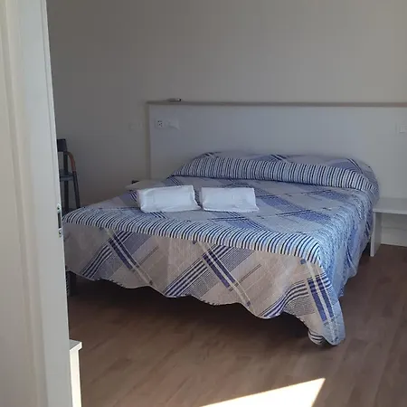 Vroom508 Guest house