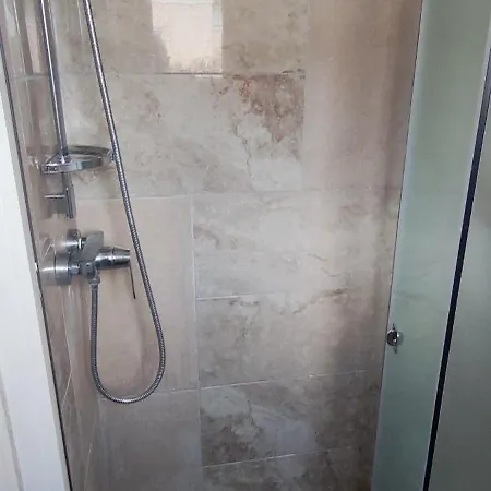 Vroom508 Gæstehus Verona